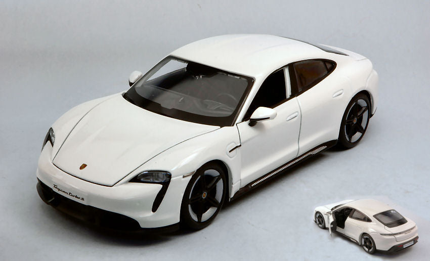 Porsche Taycan Turbo S White – Burago 1:24