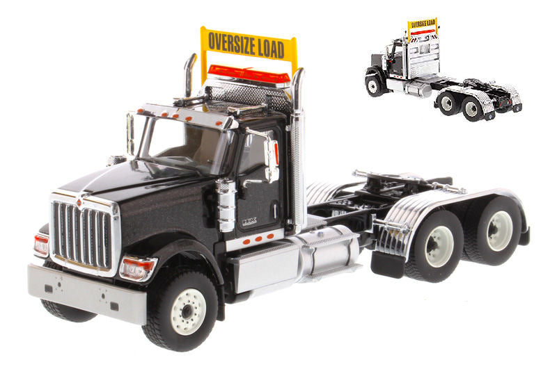 HX520 Tandem Tractor Black – Diecast Master 1:50