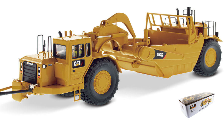 Cat 657G Wheel Tractor Scraper – Diecast Master 1:50