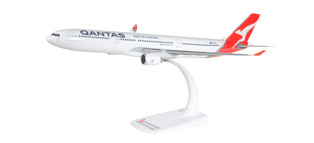 Airbus A330-300 Qantas Cm 32 – Herpa 1:200