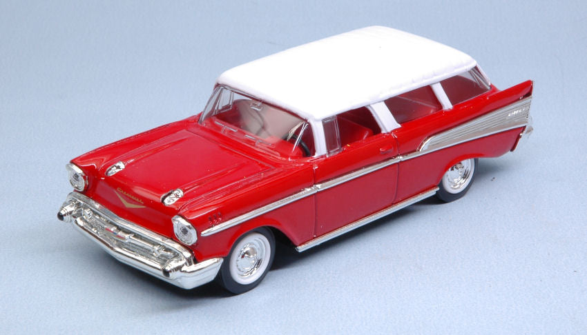 Chevrolet Nomad 1957 Red W/white Roof – Lucky Die Cast 1:43