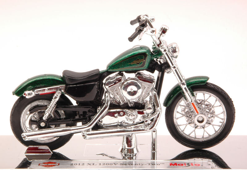 Harley Davidson Xl 1200V Seventy-Two 2012 Metallic verde 1:18 – Maisto