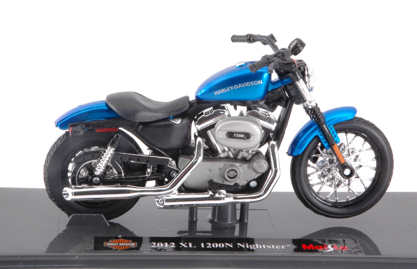 Harley Davidson Xl 1200N Nightster 2012 blu 1:18 – Maisto