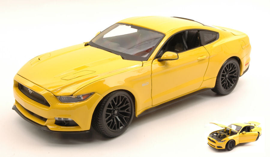 Ford Mustang GT 2015 giallo 1:18 – Maisto