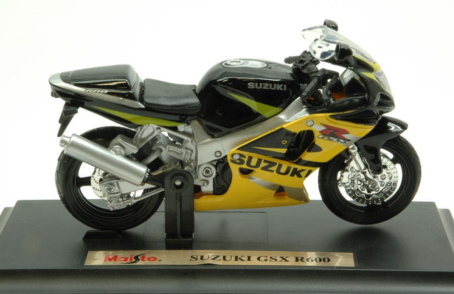 Suzuki Gsx R 600 2001 – Maisto 1:18