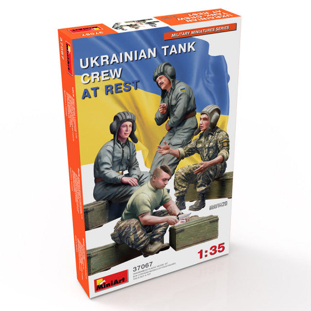 Ucrainian Tank Crew At Rest Kit – Miniart 1:35