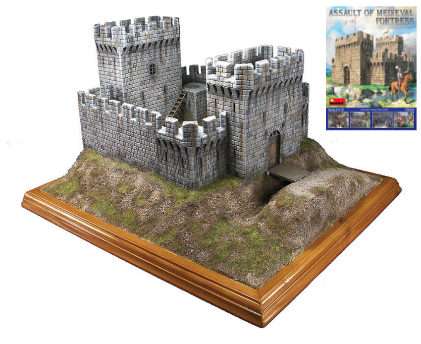 Assault Of Medieval Fortress Kit – Miniart 1:72