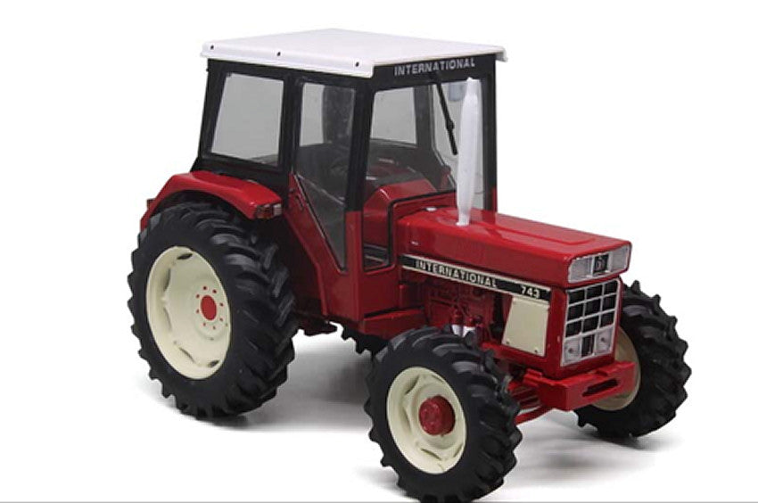 Trattore Case Ih 743 4x4 – Replicagri 1:32