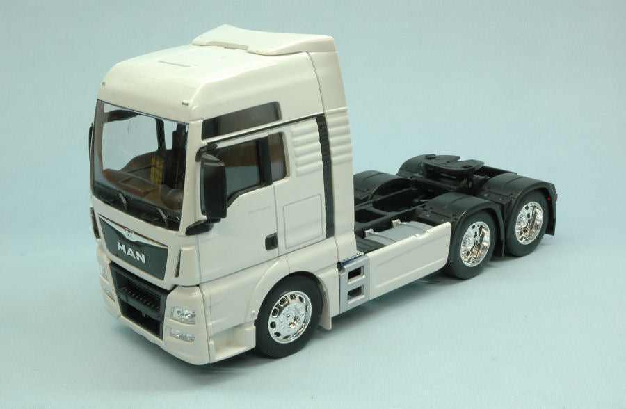 Man Tgx 26 440 (6x4) White – Welly 1:32