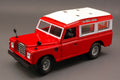 Land Rover 110 1983 rosso W/bianco Roof 1:24 – Bburago