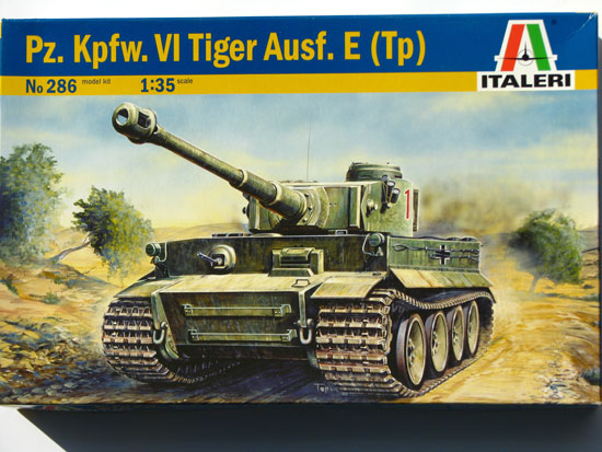 Pz.Kpfw.Vi Tiger Ausf.E (Tp) Kit 1:35 – Italeri