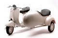 Vespa Piaggio 150 C/sidecar – New Ray 1:6