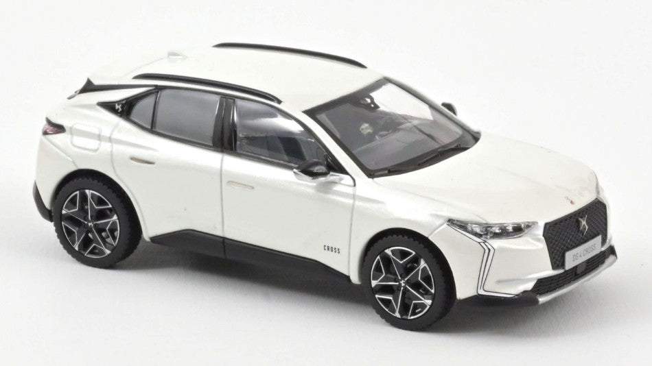 Ds 4 Cross 2021 Pearl bianco 1:43 – Norev