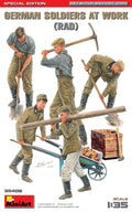 German Soldiers At Work Kit – Miniart 1:35