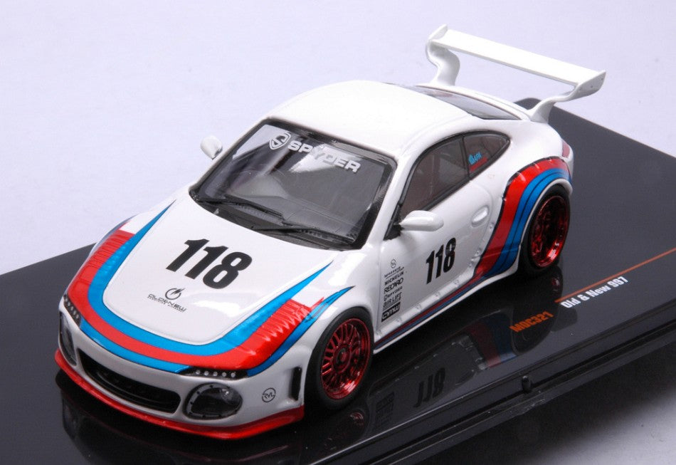 Porsche Old And New 997 N.118 Martini White (base 911-997) – Ixo Model 1:43