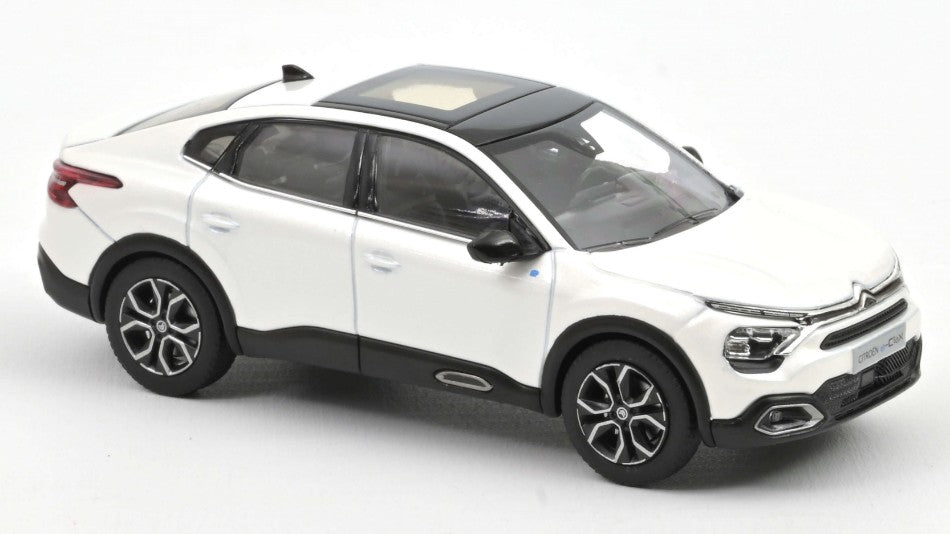 Citroen É-C4 X 2023 Pearl bianco 1:43 – Norev