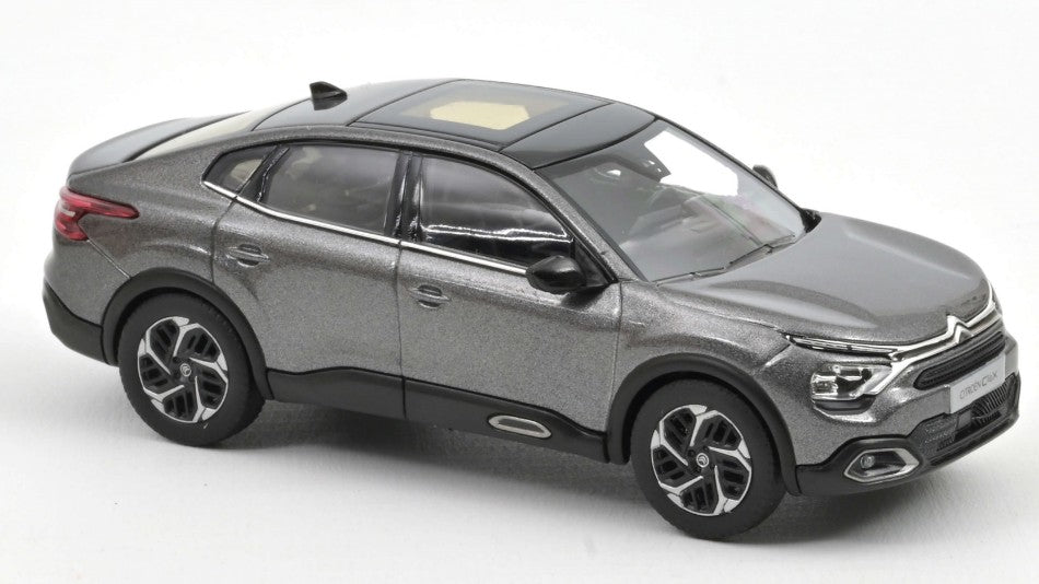 Citroen C4 X 2023 Platinum grigio 1:43 – Norev