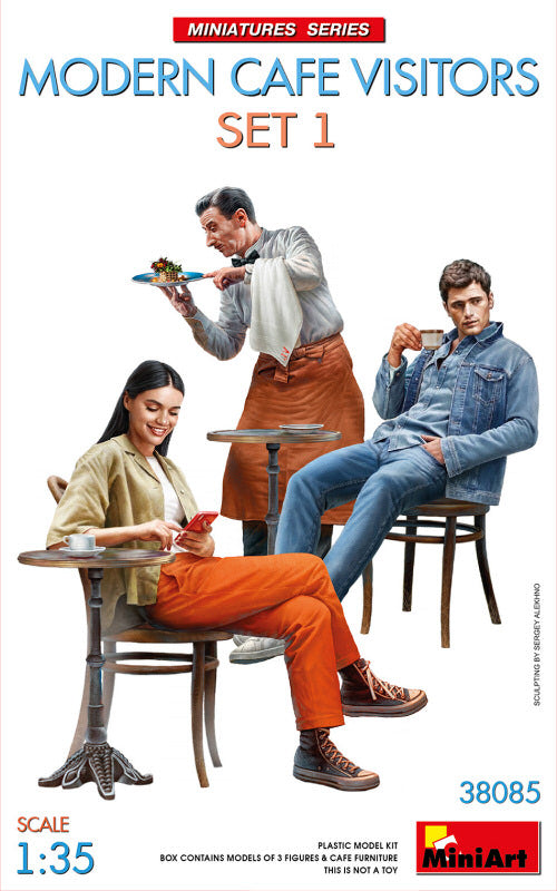 Modern Cafe Visitors Set 1 Kit – Miniart 1:35