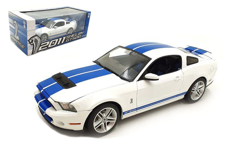 Shelby GT500 2011 Performance White With Grabber Blue Stripes – Greenlight 1:18