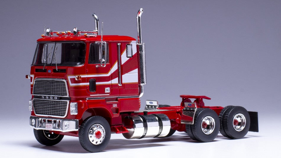 Ford Cl 9000 1976 Red – Ixo Model 1:43