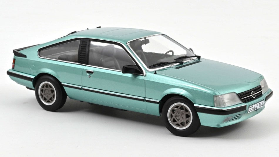 Opel Monza 2.5 E 1983 Beryll verde Metallic 1:18 – Norev