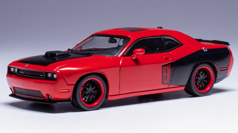Dodge Challenger SRT8 2009 Red – Ixo Model 1:43