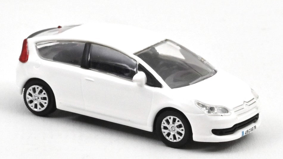 Citroën C4 Coupé 2004 bianco 1:87 – Norev