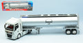 Man Tgx Xxl Tractor Cream W/silver Oil Tanker – Welly 1:32