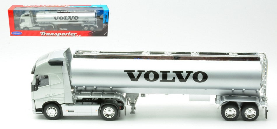 Volvo Fh 4x2 Tractor Silver W/silver Oil Tanker – Welly 1:32
