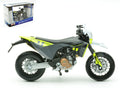 Husquarna Husky 701 Supermoto 2023 nero 1:18 – Maisto