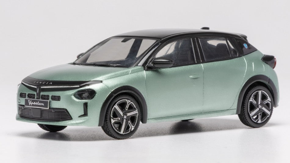 Lancia Ypsilon 2025 Light Green/black – Ixo Model 1:43