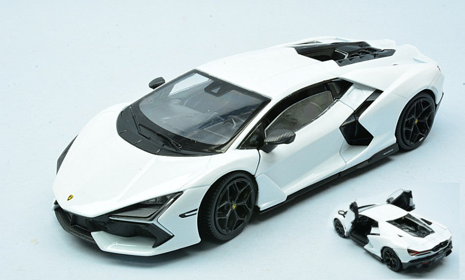 Lamborghini Revuelto Pearl White – Welly 1:24