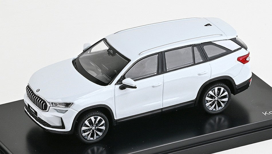 Skoda Kodiaq Ii 2023 Moon White Metallic – Abrex 1:43