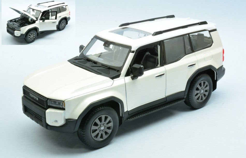Toyota Land Cruiser 2024 Pearl/bianco 1:24 – Maisto