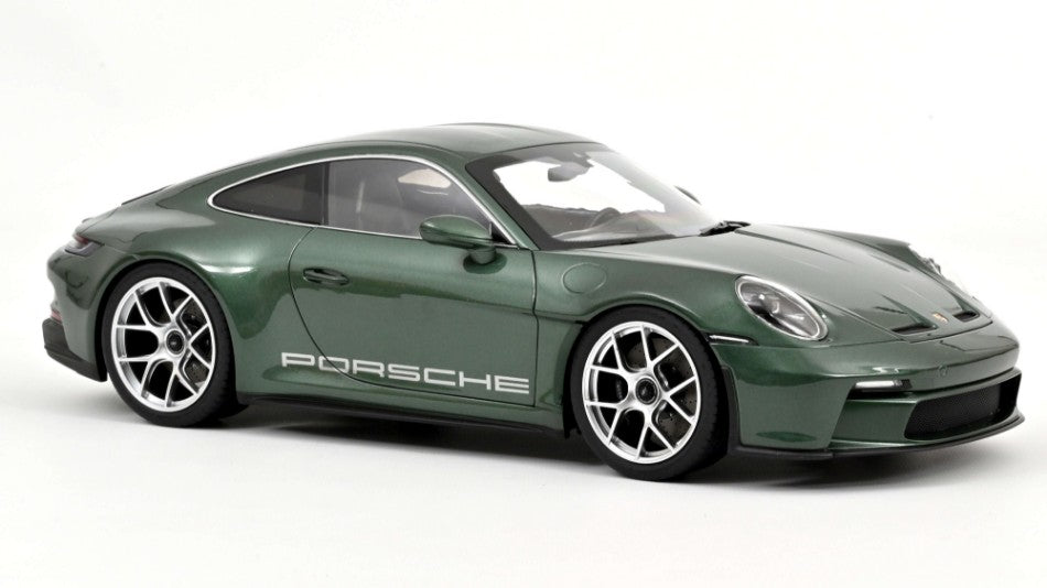 Porsche 911 S/T 2023 Malachite Green Metallic – Norev 1:12